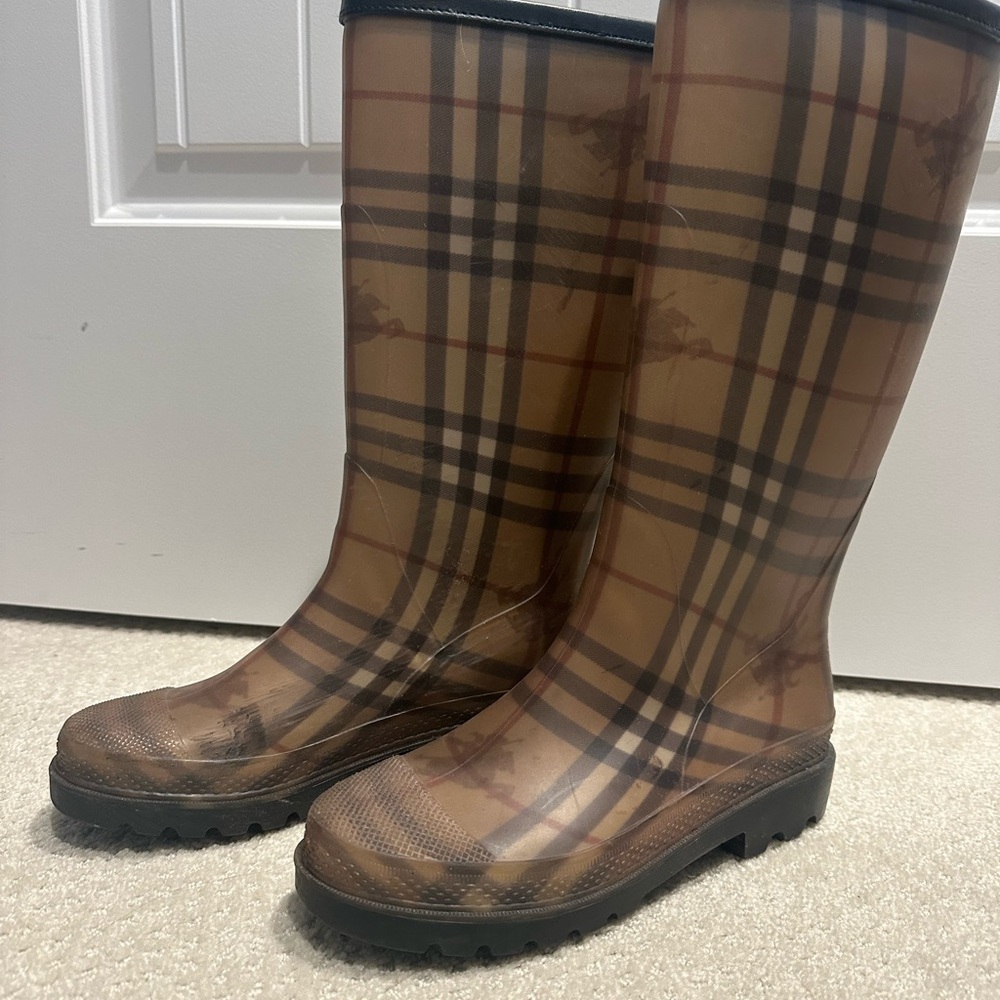 Burberry Haymarket Plaid Check Rain Boots size 38